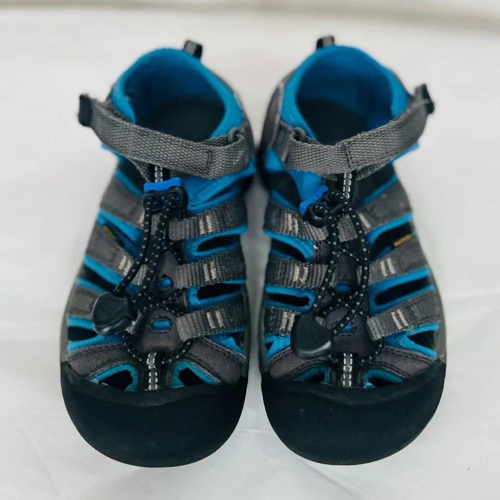 Keen Unisex Youth Newport H2 Gray‎ and Blue Outdoor Hiking Sneaker Sandals